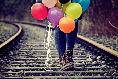 balloons-on-railway.jpg